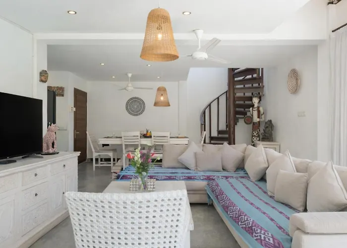 Villa Bewa By Finder